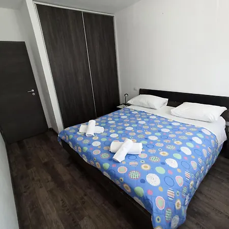 Mira Lejlighed Pula